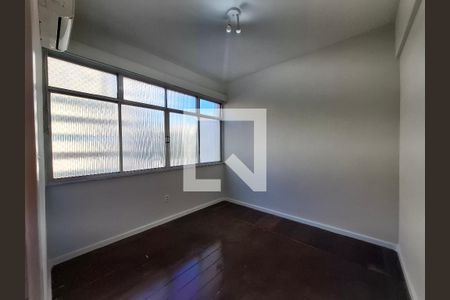 Quarto  de apartamento para alugar com 2 quartos, 63m² em Catete, Rio de Janeiro