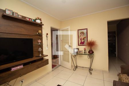 Sala de casa à venda com 3 quartos, 128m² em Vila Piaui, São Paulo