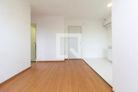 Sala e Cozinha de apartamento para alugar com 2 quartos, 42m² em Vila Esperança, São Paulo