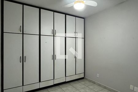 Quarto 2 de apartamento para alugar com 2 quartos, 65m² em Marapé, Santos