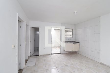Casa para alugar com 2 quartos, 49m² em Jardim das Camelias, São Paulo