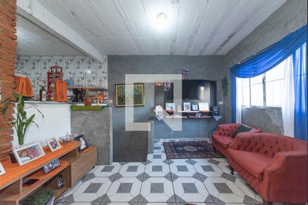 Casa à venda com 4 quartos, 250m² em Parque Santo Antônio, São Paulo