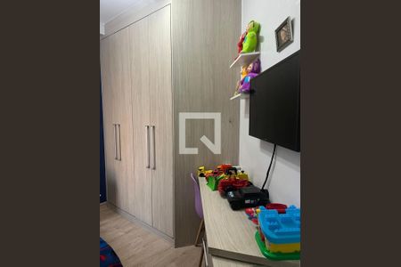 Quarto de apartamento à venda com 3 quartos, 68m² em Jardim Henriqueta, Taboão da Serra