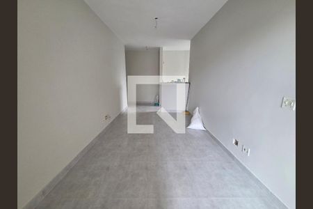 Sala de apartamento para alugar com 3 quartos, 71m² em Vila Antartica, Praia Grande
