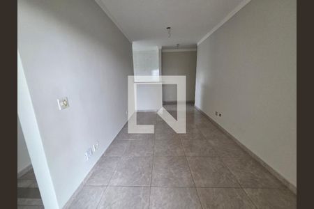 Sala de apartamento para alugar com 3 quartos, 73m² em Vila Antartica, Praia Grande