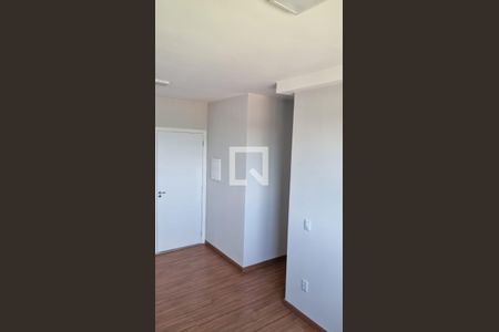 Sala de apartamento para alugar com 2 quartos, 43m² em Jardim Ibirapuera, Campinas