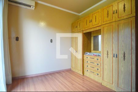 Quarto 1 de casa para alugar com 6 quartos, 177m² em Scharlau, São Leopoldo