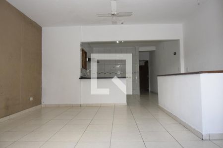 Sala de casa para alugar com 1 quarto, 100m² em Jardim Castilho, Embu das Artes
