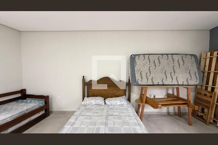 Quarto de casa para alugar com 1 quarto, 40m² em Vila Julia, Guarujá