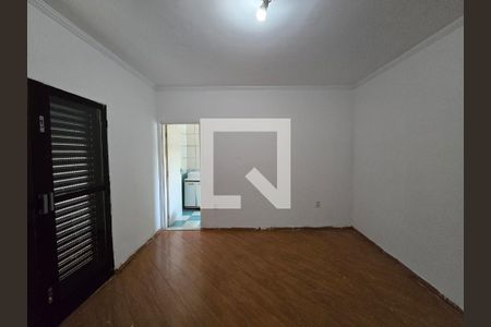 Suíte  de casa à venda com 2 quartos, 157m² em Jardim Cocaia, Guarulhos