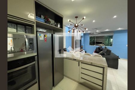 Cozinha de casa à venda com 3 quartos, 180m² em Jardim Maringa, São Paulo