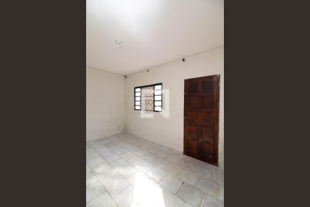 Sala de casa para alugar com 2 quartos, 364m² em Jardim Monte Alegre, Guarulhos