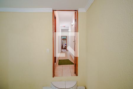 Corredor de casa à venda com 5 quartos, 380m² em Jardim Raposo Tavares, São Paulo