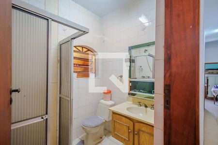 Banheiro 1 de casa à venda com 5 quartos, 380m² em Jardim Raposo Tavares, São Paulo