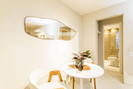 Sala de apartamento para alugar com 1 quarto, 45m² em Indianópolis, São Paulo