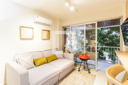 Sala de apartamento para alugar com 1 quarto, 45m² em Indianópolis, São Paulo