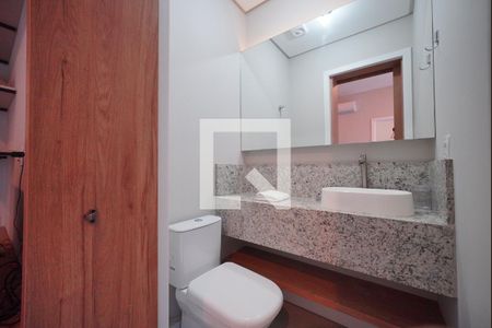Lavabo de apartamento para alugar com 1 quarto, 53m² em Cachoeira do Bom Jesus Leste, Florianópolis