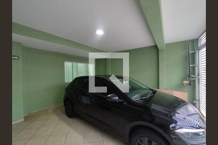 Garagem de casa à venda com 3 quartos, 134m² em Vila Vera, São Paulo