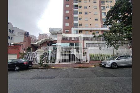 Fachada e portaria de apartamento à venda com 2 quartos, 65m² em Vila Gumercindo, São Paulo