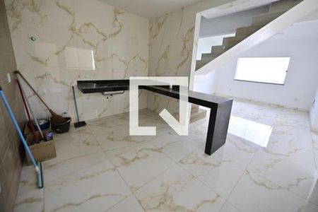 Cozinha de casa para alugar com 3 quartos, 87m² em Residencial Recanto do Bosque, Goiânia