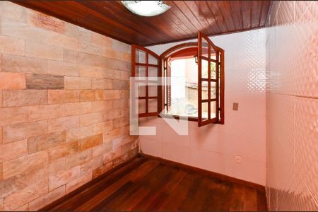 Sala de Jantar de casa para alugar com 2 quartos, 70m² em São Lucas, Belo Horizonte