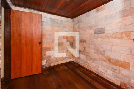 Quarto 1 de casa para alugar com 2 quartos, 70m² em São Lucas, Belo Horizonte