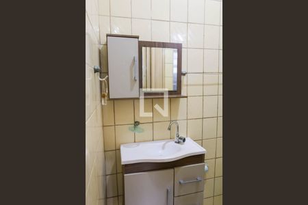 Banheiro de casa para alugar com 1 quarto, 45m² em Quintino Bocaiúva, Rio de Janeiro