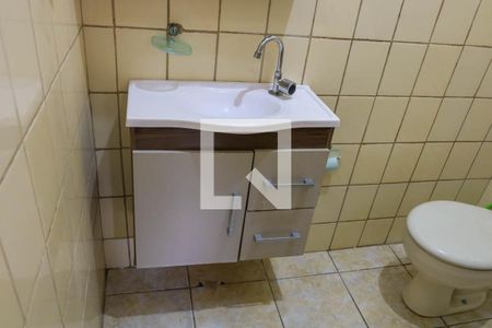 Banheiro de casa para alugar com 1 quarto, 45m² em Quintino Bocaiúva, Rio de Janeiro