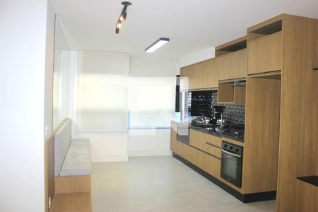 Sala de apartamento para alugar com 2 quartos, 67m² em Jardim Flor da Montanha, Guarulhos