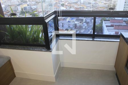 Varanda de apartamento para alugar com 2 quartos, 67m² em Jardim Flor da Montanha, Guarulhos