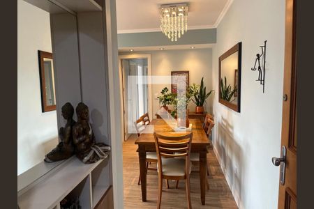 Sala de apartamento à venda com 3 quartos, 83m² em Santana, Porto Alegre