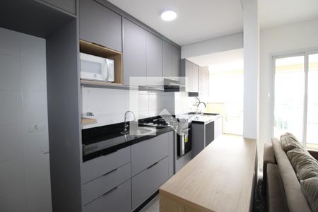 Sala / Cozinha de apartamento para alugar com 2 quartos, 60m² em Vila Jacuí, São Paulo