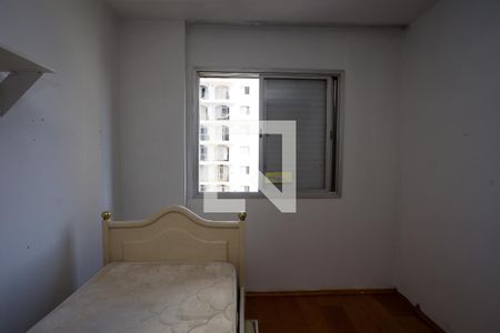 Quarto 1 de apartamento para alugar com 3 quartos, 75m² em Vila Suzana, São Paulo