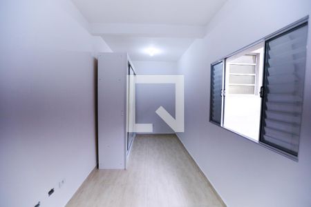 Quarto 1 de casa para alugar com 2 quartos, 122m² em Jardim Donaria, São Paulo