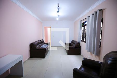 Sala de casa para alugar com 2 quartos, 122m² em Jardim Donaria, São Paulo