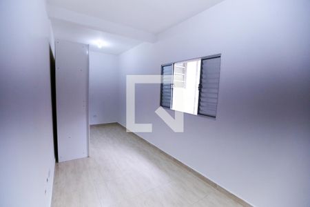 Quarto 1 de casa para alugar com 2 quartos, 122m² em Jardim Donaria, São Paulo