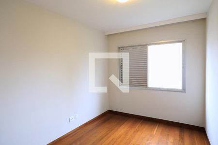 Sala/Quarto de apartamento para alugar com 4 quartos, 150m² em São Pedro, Belo Horizonte