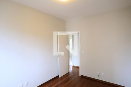 Sala/Quarto de apartamento para alugar com 4 quartos, 150m² em São Pedro, Belo Horizonte
