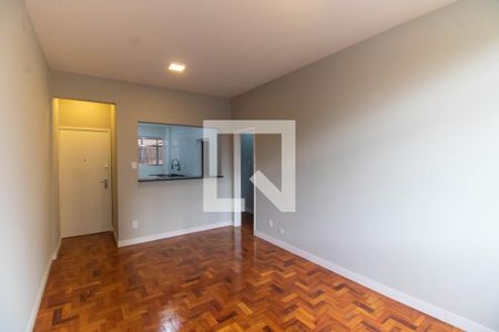 Sala de apartamento à venda com 2 quartos, 80m² em Icaraí, Niterói
