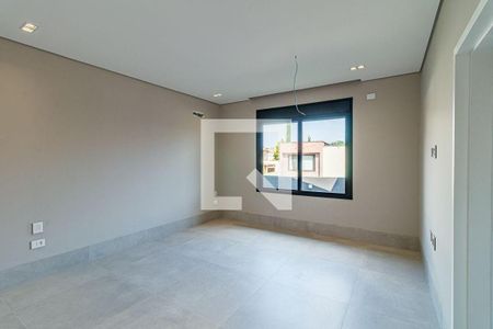 Casa à venda com 4 quartos, 329m² em Morada das Flores (Aldeia da Serra), Barueri
