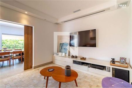 Casa à venda com 4 quartos, 546m² em Morada das Flores (Aldeia da Serra), Barueri