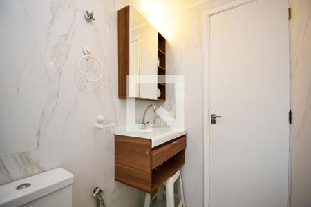 banheiro de apartamento para alugar com 1 quarto, 40m² em Sumaré, São Paulo