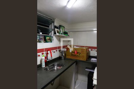 Escritório de casa à venda com 6 quartos, 170m² em Jardim Roberto, Osasco