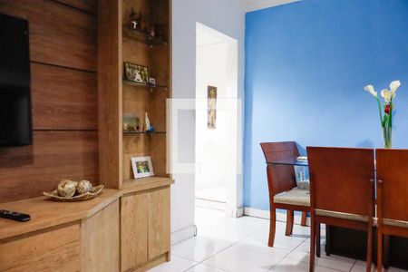 sala de casa à venda com 6 quartos, 170m² em Jardim Roberto, Osasco