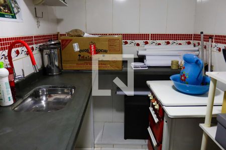 Escritório de casa à venda com 6 quartos, 170m² em Jardim Roberto, Osasco