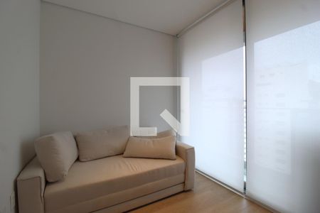 Quarto 1 de apartamento para alugar com 2 quartos, 71m² em Itaim Bibi, São Paulo