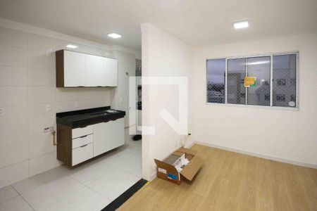 Sala de apartamento para alugar com 2 quartos, 45m² em Cidade São Mateus, São Paulo