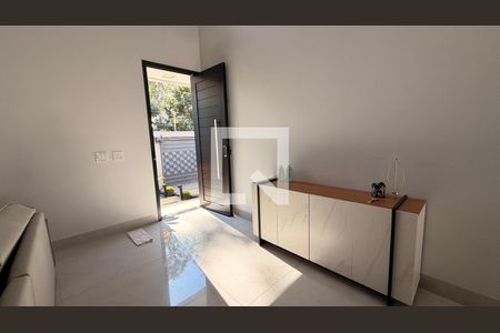 Sala de casa para alugar com 3 quartos, 360m² em Moinho dos Ventos, Goiânia