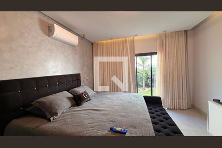 Suíte 1 de casa para alugar com 3 quartos, 360m² em Moinho dos Ventos, Goiânia