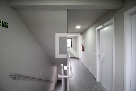Corredor de kitnet/studio à venda com 0 quarto, 29m² em Lomba do Pinheiro, Porto Alegre